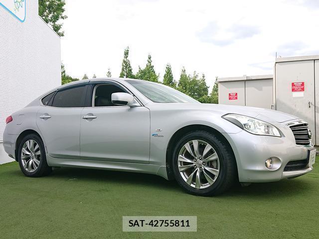 Nissan FUGA HYBRID 2013-09 7819897-18