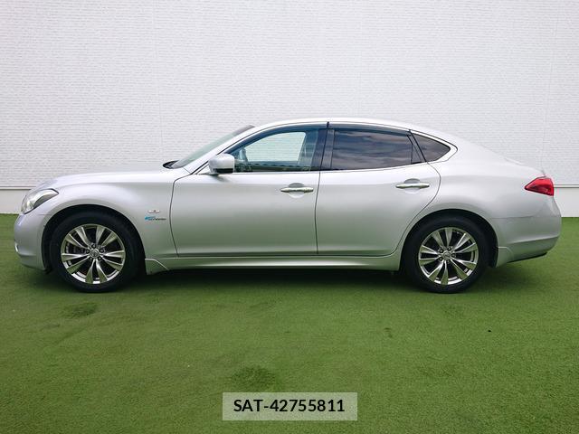 Nissan FUGA HYBRID 2013-09 7819897-19