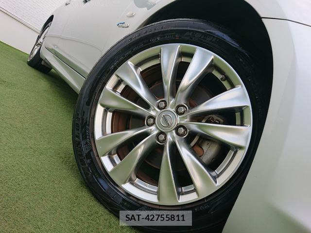 Nissan FUGA HYBRID 2013-09 7819897-9