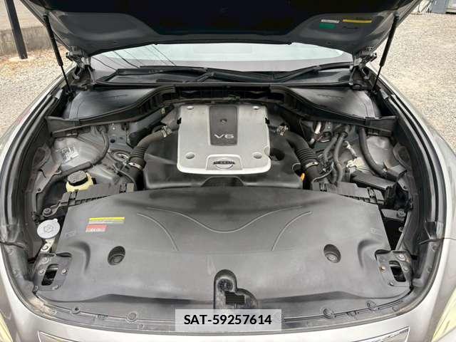 Nissan FUGA 2010-07 7820635-19