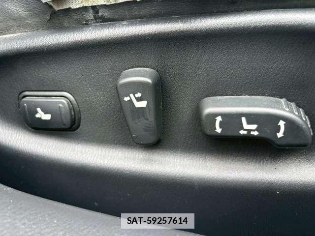 Nissan FUGA 2010-07 7820635-4