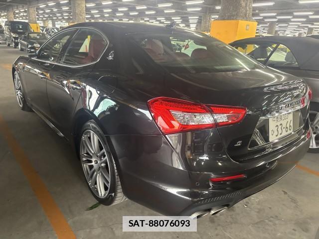 Maserati GHIBLI 2018-03 7813409-9
