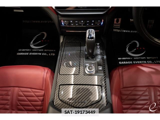Maserati GHIBLI 2021-06 7814772-15