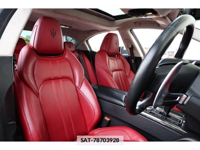 Maserati GHIBLI 2018-07 7818661-13
