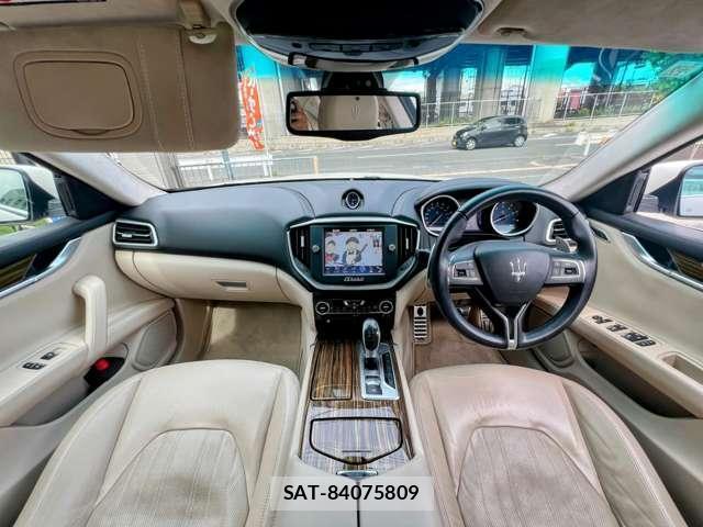 Maserati GHIBLI 2014-10 7820745-1