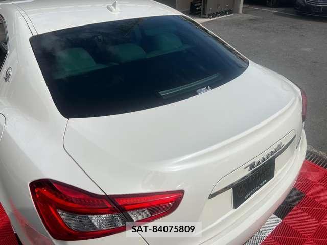 Maserati GHIBLI 2014-10 7820745-11