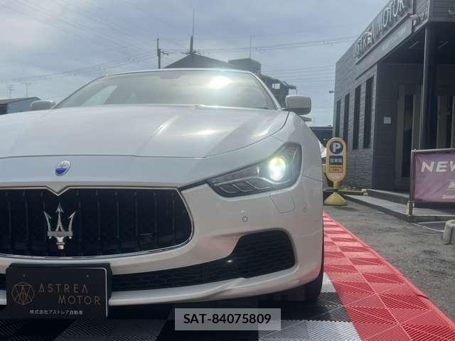 Maserati GHIBLI 2014-10 7820745-12