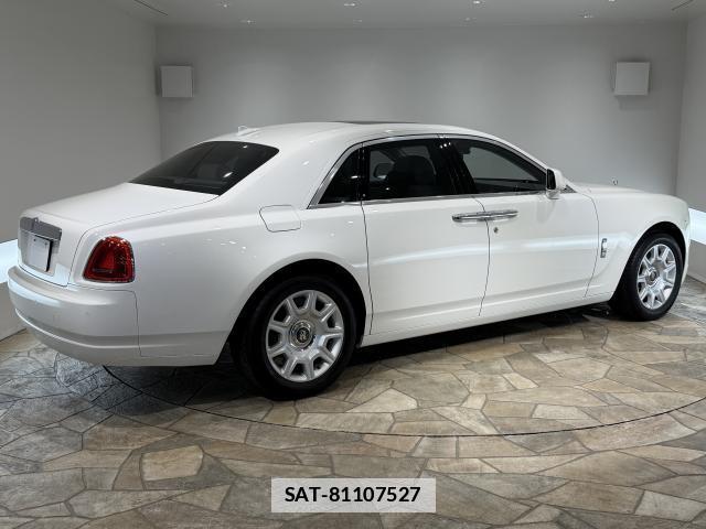 ROLLS-ROYCE GHOST 2012-07 7817705-2