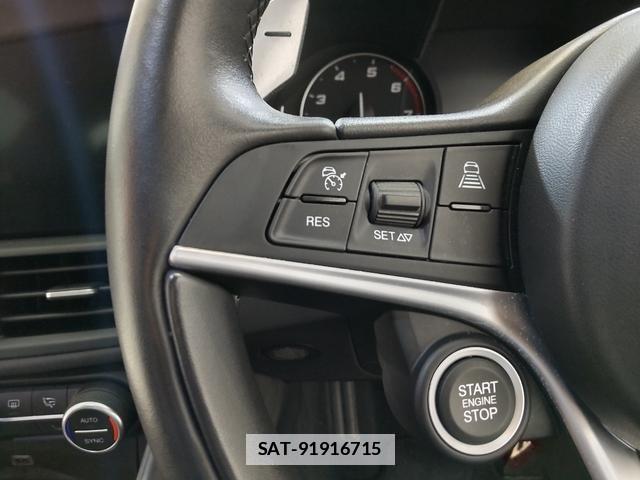 ALFA ROMEO Giulia 2019-10 7812194-19