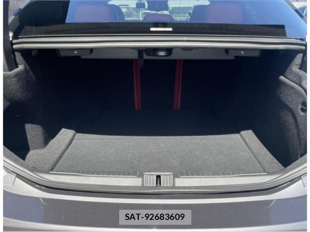 ALFA ROMEO Giulia 2018-06 7816610-9