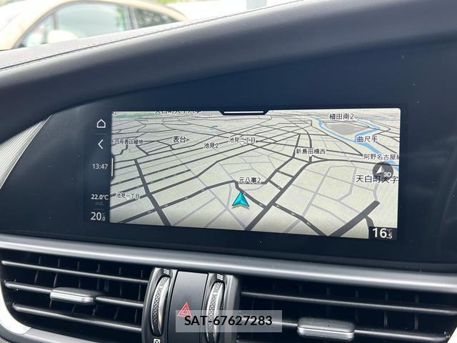 ALFA ROMEO Giulia 2022-03 7823121-13