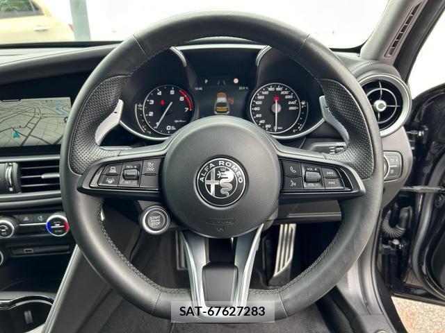 ALFA ROMEO Giulia 2022-03 7823121-19