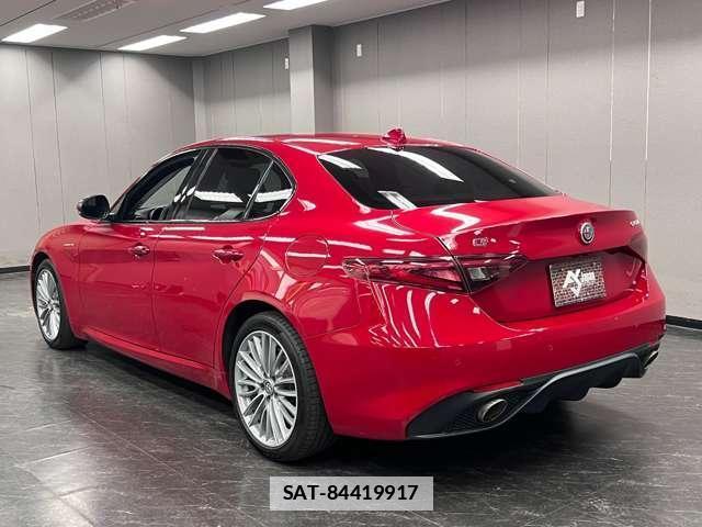 ALFA ROMEO Giulia 2019-06 7823294-18