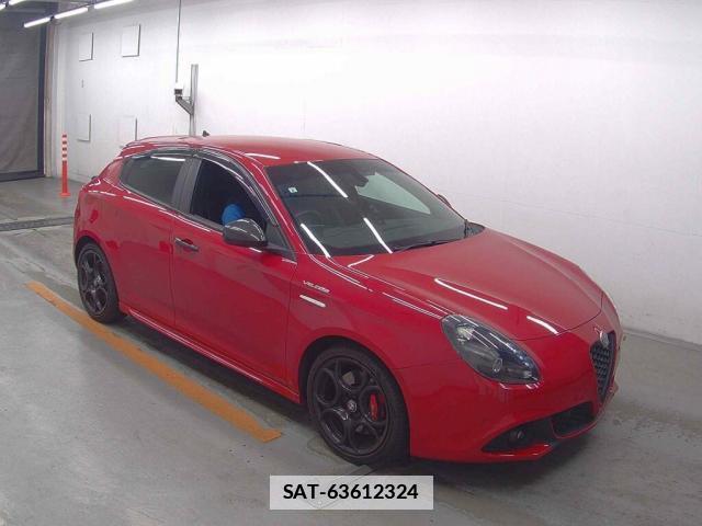 ALFA ROMEO GIULIETTA 2021-06 7811405-4