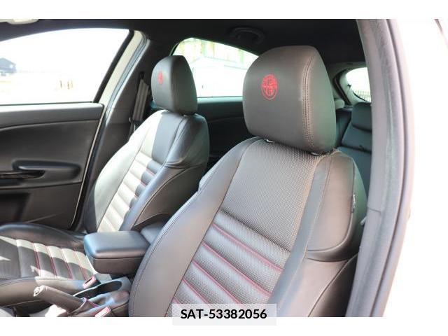 ALFA ROMEO GIULIETTA 2013-04 7817168-17