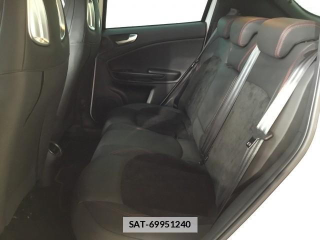 ALFA ROMEO GIULIETTA 2018-05 7817869-12
