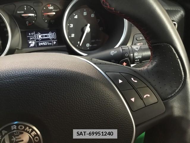 ALFA ROMEO GIULIETTA 2018-05 7817869-16