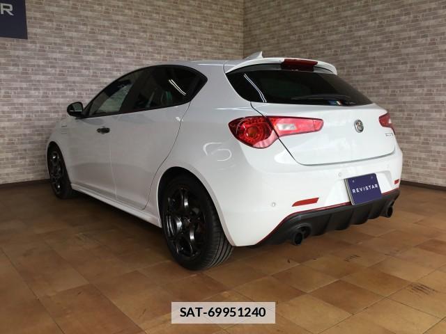 ALFA ROMEO GIULIETTA 2018-05 7817869-5