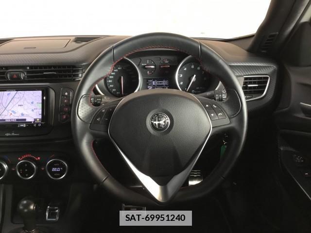 ALFA ROMEO GIULIETTA 2018-05 7817869-8