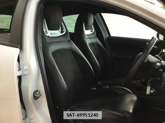 ALFA ROMEO GIULIETTA 2018-05 7817869-9