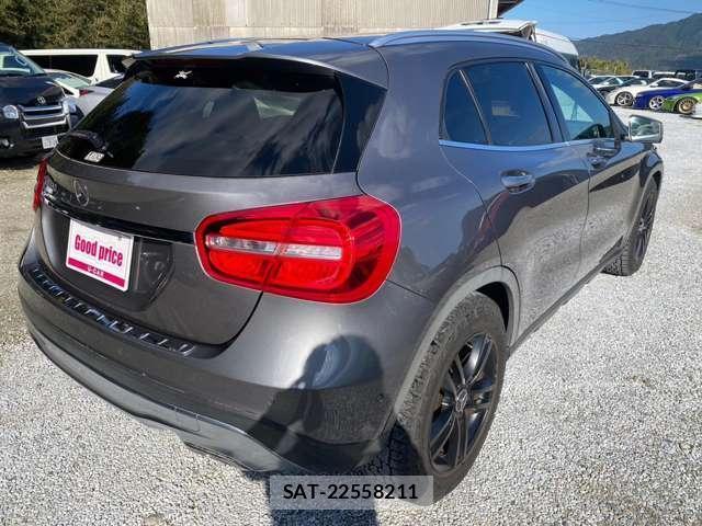 Mercedes Benz GLA-CLASS 2015-03 7812538-1