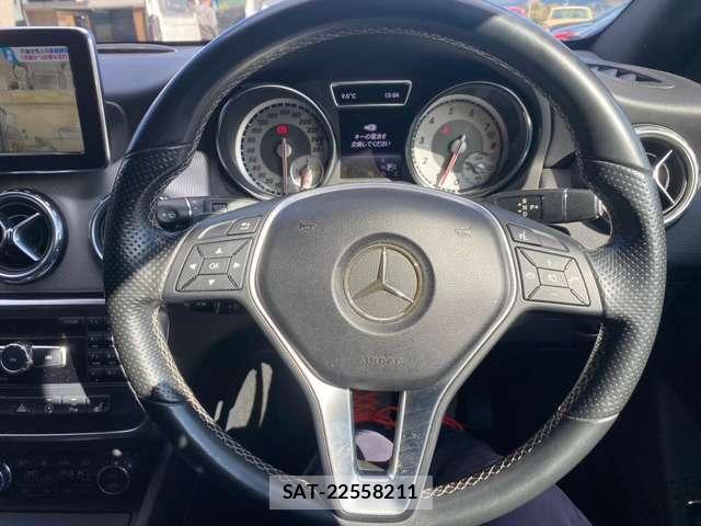 Mercedes Benz GLA-CLASS 2015-03 7812538-13