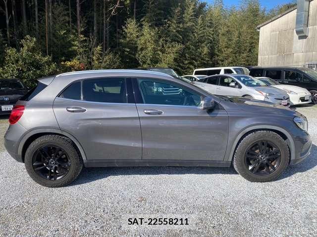 Mercedes Benz GLA-CLASS 2015-03 7812538-3