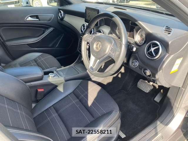 Mercedes Benz GLA-CLASS 2015-03 7812538-5
