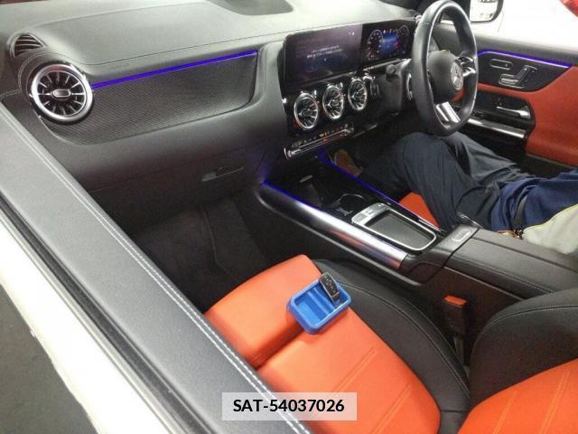 Mercedes Benz GLA-CLASS 2024-11 7816670-2