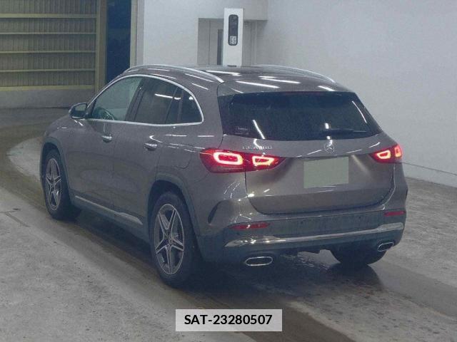 Mercedes Benz GLA-CLASS 2023-11 7816675-1