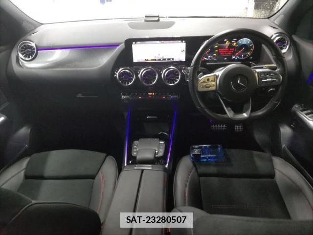 Mercedes Benz GLA-CLASS 2023-11 7816675-2