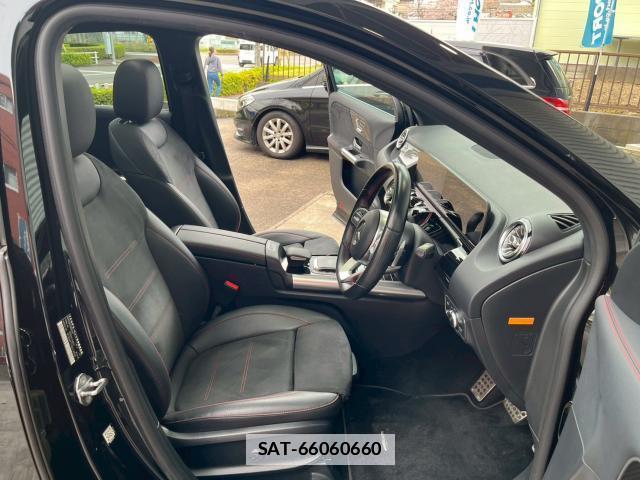Mercedes Benz GLA-CLASS 2020-07 7820299-14