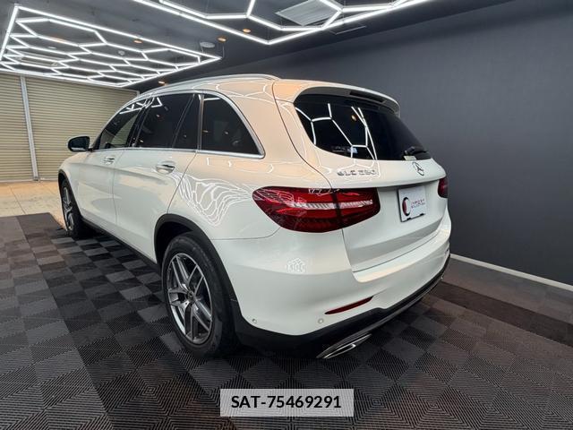 Mercedes Benz GLC-CLASS 2017-05 7816911-9