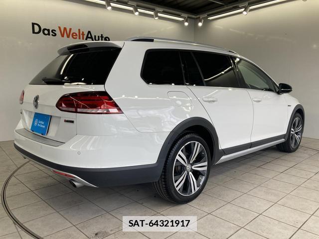 VolksWagen GOLF ALLTRACK 2020-02 7812001-16