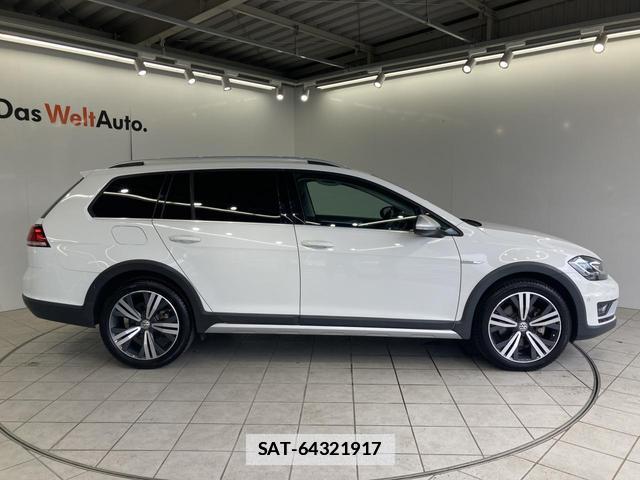 VolksWagen GOLF ALLTRACK 2020-02 7812001-17