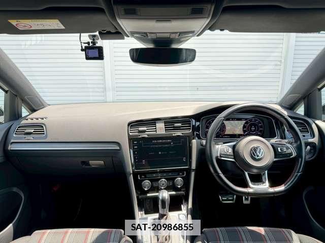 VolksWagen GOLF GTI 2018-03 7813344-4