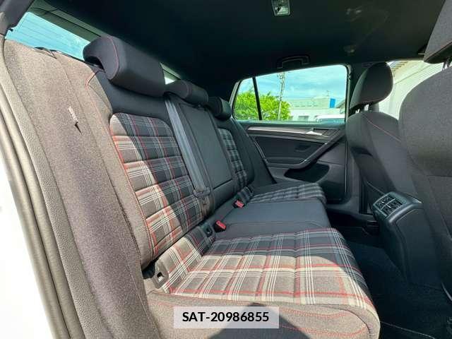VolksWagen GOLF GTI 2018-03 7813344-8