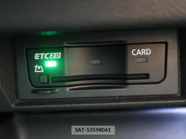 VolksWagen GOLF R 2022-11 7811992-4