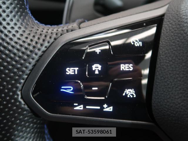 VolksWagen GOLF R 2022-11 7811992-7
