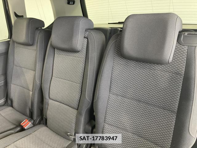 VolksWagen GOLF TOURAN 2021-07 7811990-10