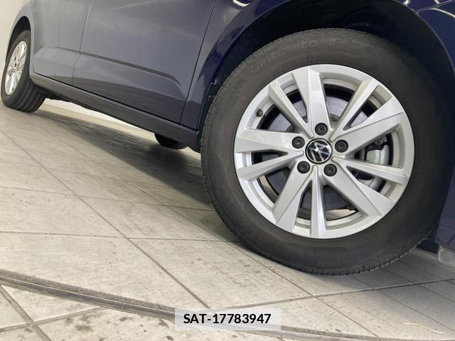 VolksWagen GOLF TOURAN 2021-07 7811990-11