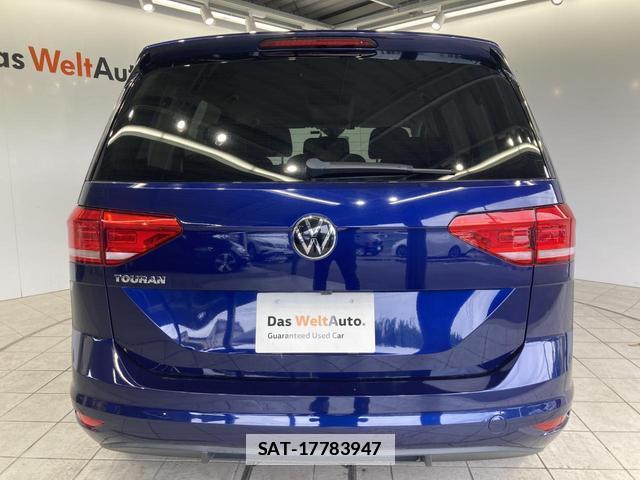 VolksWagen GOLF TOURAN 2021-07 7811990-14