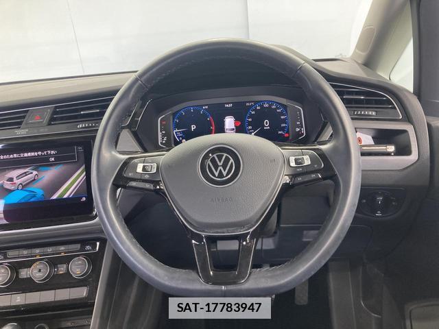 VolksWagen GOLF TOURAN 2021-07 7811990-3