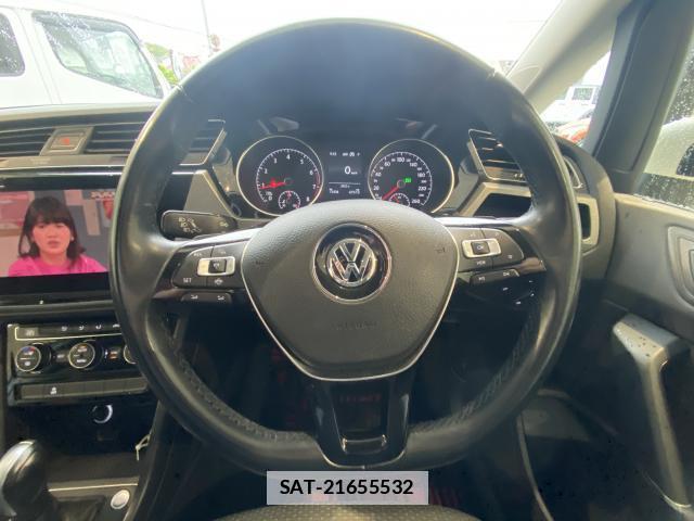 VolksWagen GOLF TOURAN 2020-04 7814675-3