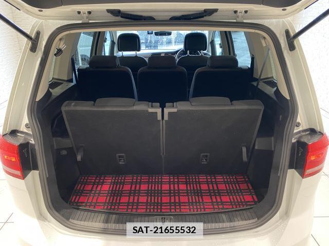 VolksWagen GOLF TOURAN 2020-04 7814675-9