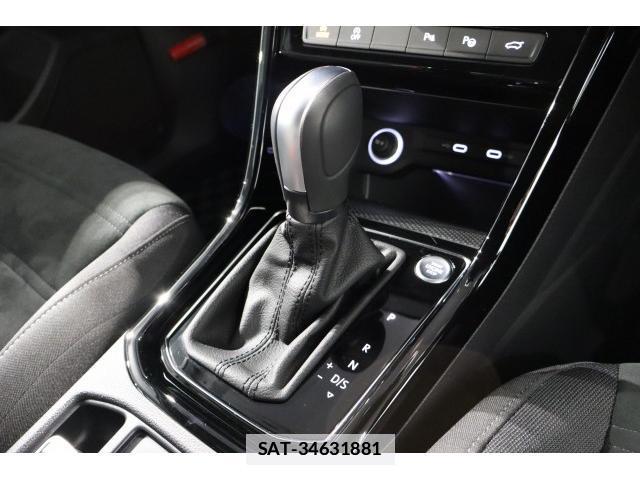 VolksWagen GOLF TOURAN 2026-03 7816496-15
