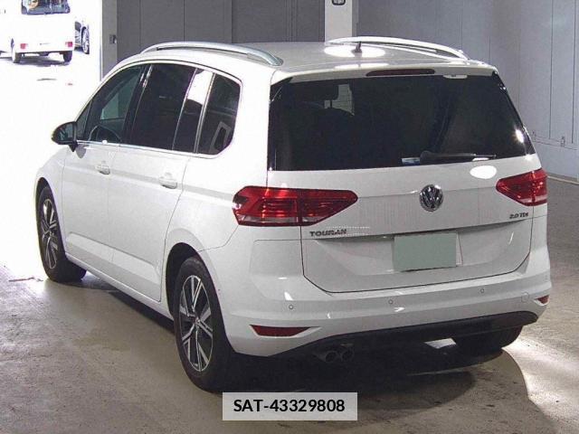 VolksWagen GOLF TOURAN 2020-11 7816635-4
