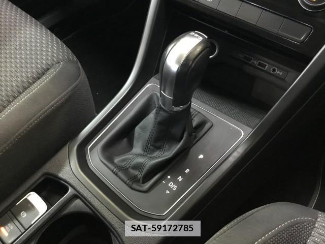 VolksWagen GOLF TOURAN 2019-11 7817802-15