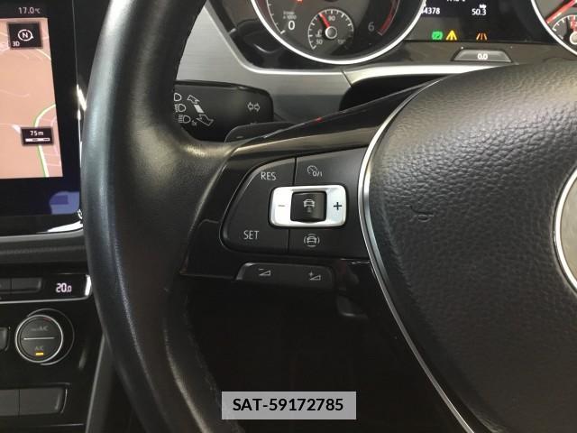 VolksWagen GOLF TOURAN 2019-11 7817802-16