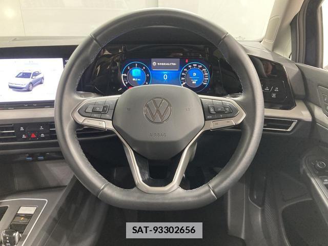 VolksWagen GOLF VARIANT 2023-08 7811998-3